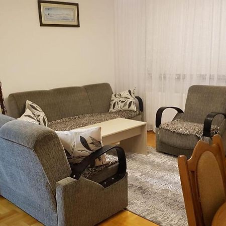 Redon Apartment Pristina Exterior photo