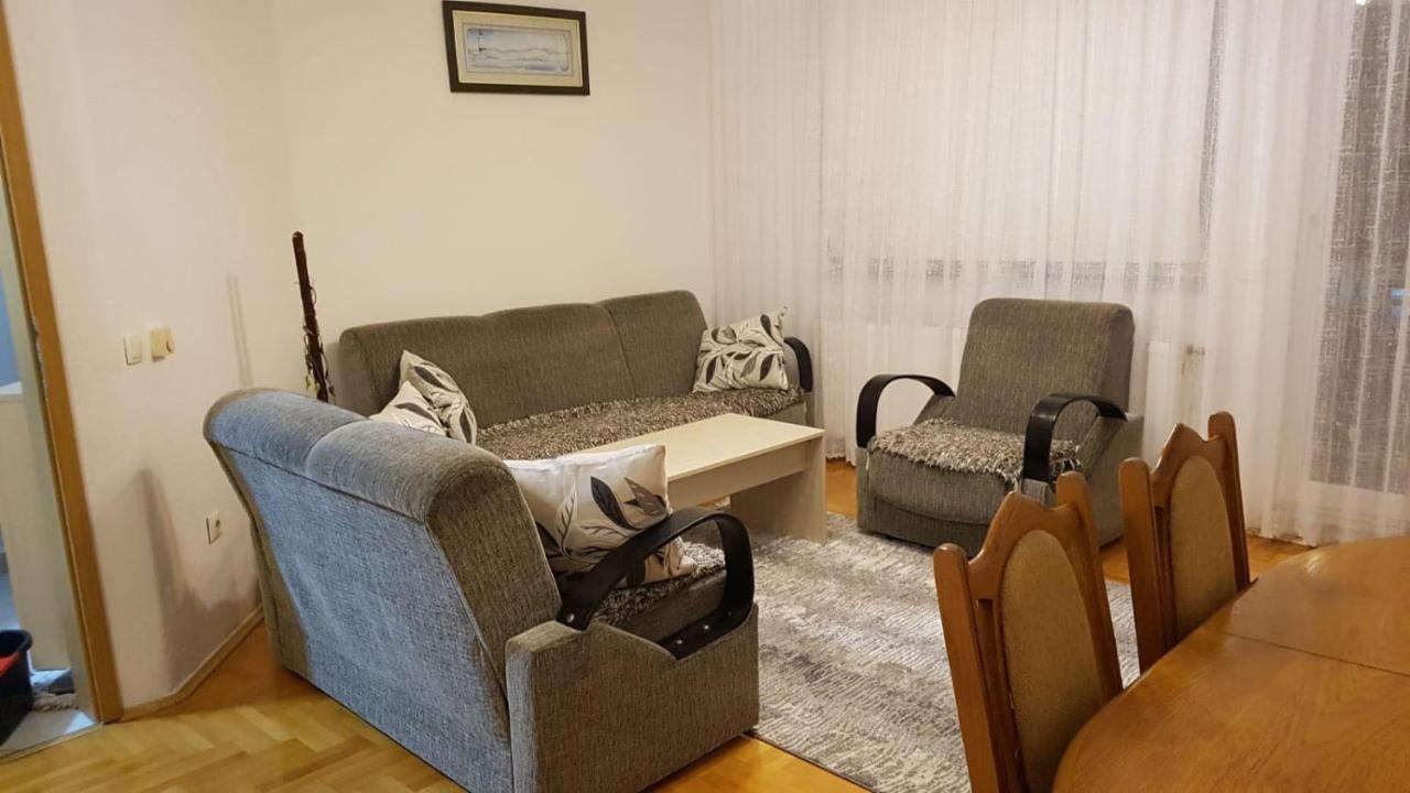 Redon Apartment Pristina Exterior photo